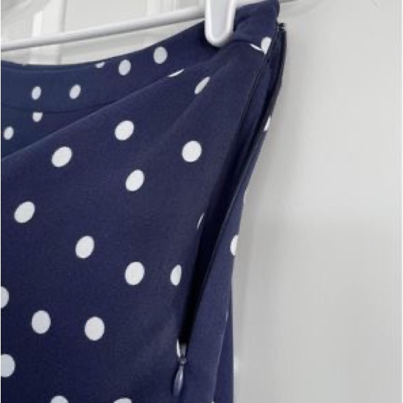 41 Hawthorn Skirt, Size Small - Picture 3 of 4